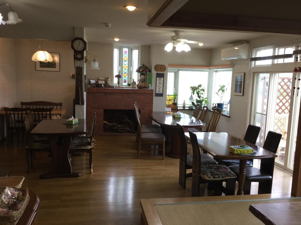 Natsumi No Sato Hotell Biei Exteriör bild