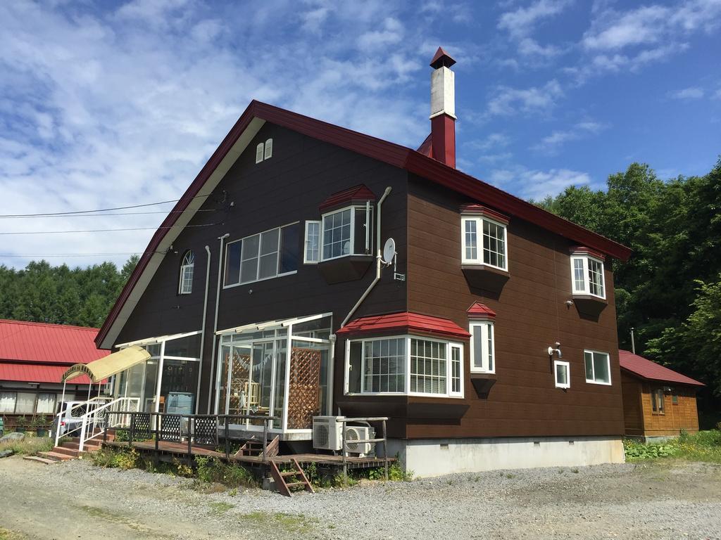 Natsumi No Sato Hotell Biei Exteriör bild